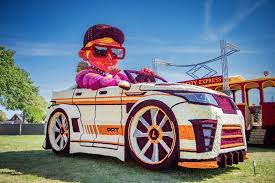 Het bloemencorso is tijdens Festunique